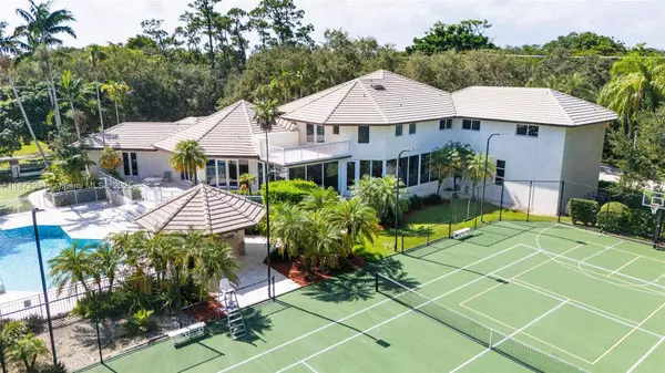 6190 SW 102nd St, Pinecrest, FL 33156