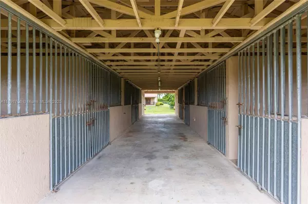 17320 SW 236th St, Homestead, FL 33031