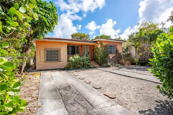 2881 SW 33rd Ct, Miami, FL 33133
