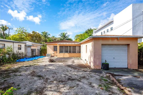 2881 SW 33rd Ct, Miami, FL 33133