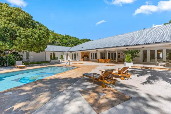 9400 Old Cutler Rd, Coral Gables, FL 33156