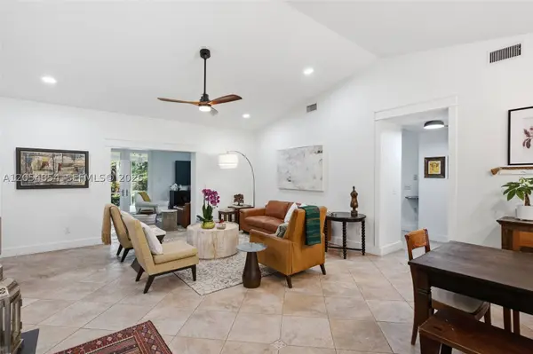 24280 SW 182nd Ave, Homestead, FL 33031