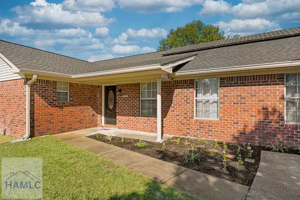 1448 Harrier Hollow, Hinesville, GA 31313