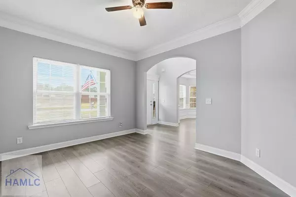 157 Brookhaven Loop NE, Ludowici, GA 31316