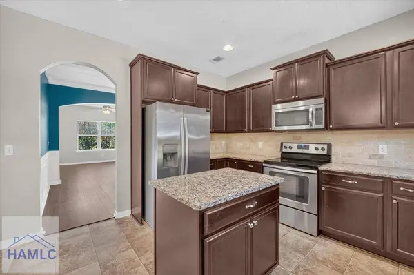 285 Owens Street NE, Ludowici, GA 31316
