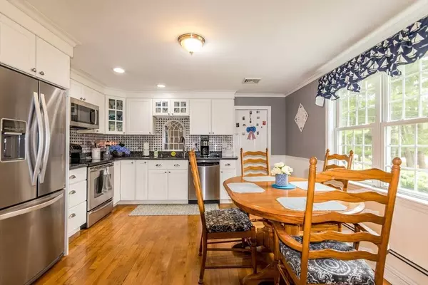 480 Forest Rd, Yarmouth, MA 02664