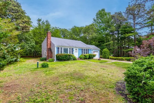 480 Forest Rd, Yarmouth, MA 02664