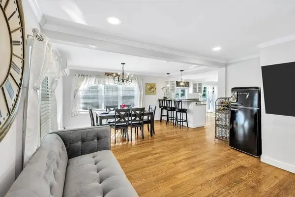 169 Cedric Rd, Barnstable, MA 02632