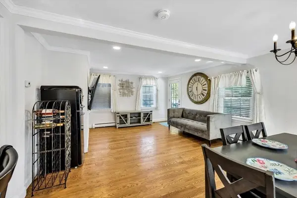 169 Cedric Rd, Barnstable, MA 02632