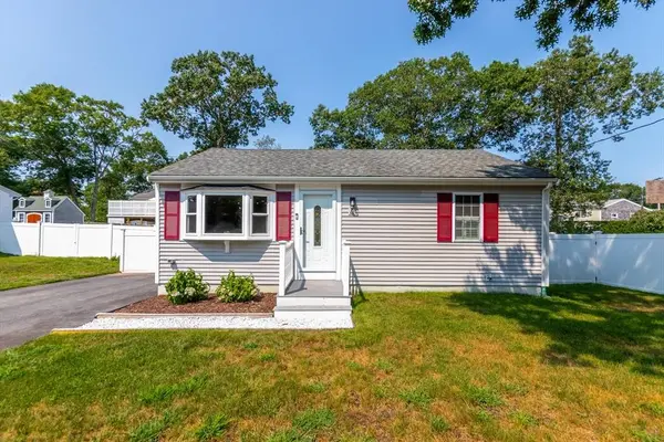 4 Standish Ave