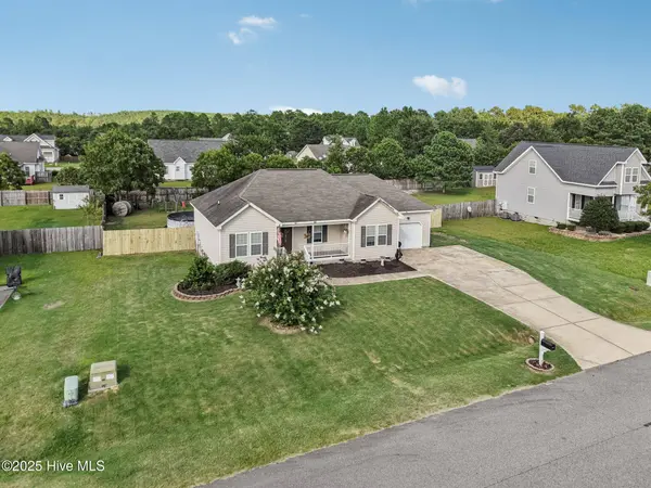95 Jumpmaster DR, Broadway, NC 27505