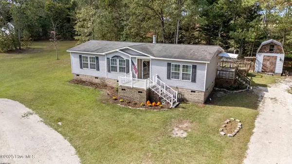 147 Swain LN, West End, NC 27376