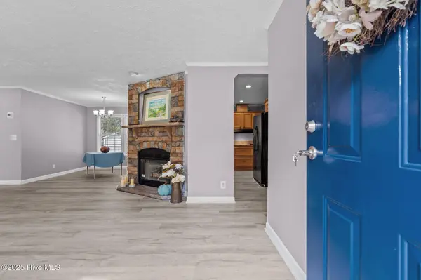 147 Swain LN, West End, NC 27376