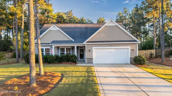 1155 Whitney DR, Aberdeen, NC 28315