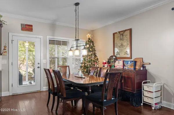 725 Legacy Lakes WAY, Aberdeen, NC 28315