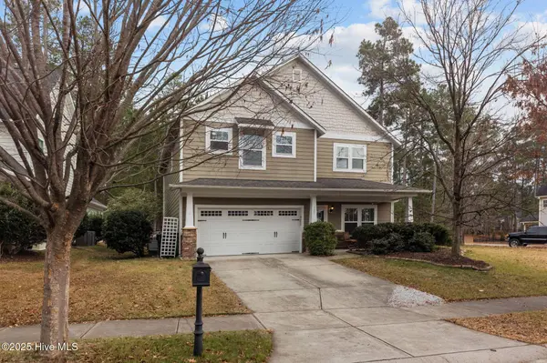 725 Legacy Lakes WAY, Aberdeen, NC 28315