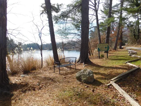 0 Vance ST, Hendersonville, NC 28739