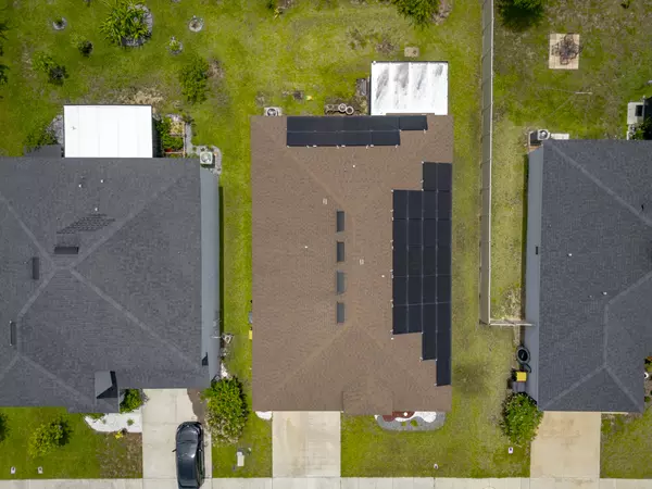 Davenport, FL 33837-5872,588 Meadow Bend Dr