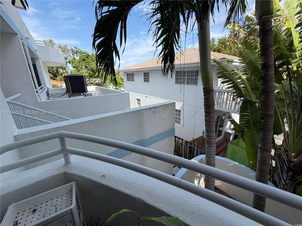 9156 Collins Ave #107, Surfside, FL 33154
