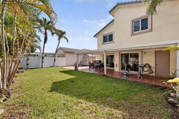 18536 NW 56th Pl, Miami Gardens, FL 33055