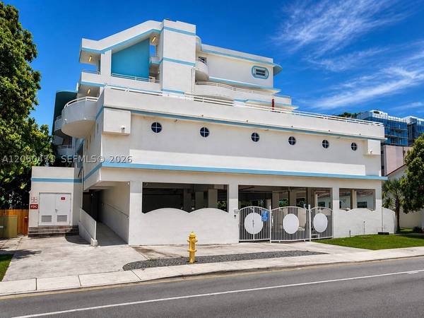 9156 Collins Ave #107, Surfside, FL 33154