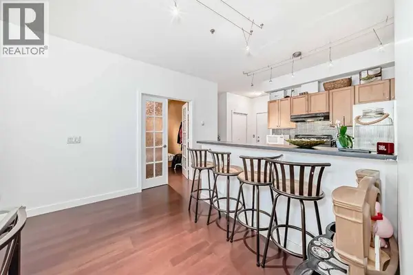 201, 1000 15 Avenue SW, Calgary, AB T2R0S6