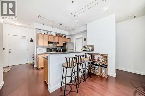 201, 1000 15 Avenue SW, Calgary, AB T2R0S6