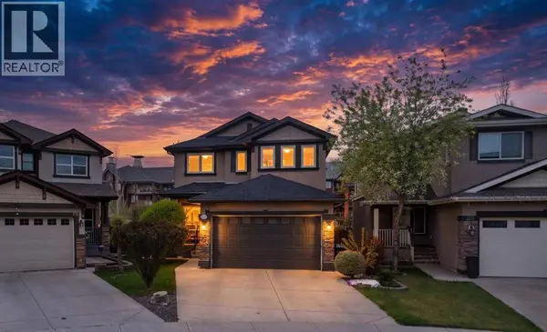 216 Everbrook Way SW, Calgary, AB T2Y0E8