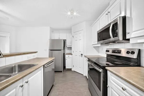 260 W Shawville WAY SE #209, Calgary, AB T2Y 3Z7