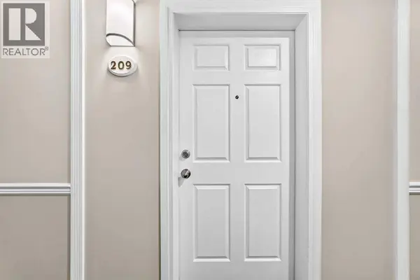 209, 260 Shawville Way SE, Calgary, AB T2Y3Z7