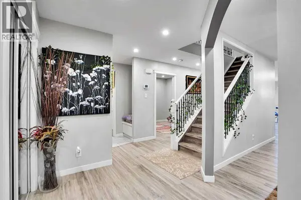 91 Copperstone Gate SE, Calgary, AB T2Z4S2