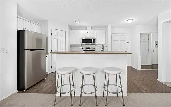 260 Shawville WAY SE #209, Calgary, AB T2Y 3Z7