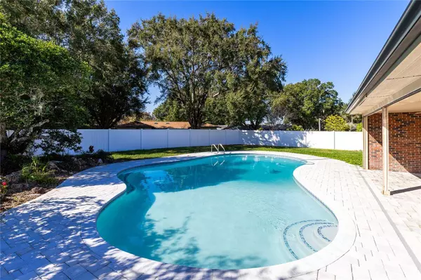 2324 ROBERT CT, Kissimmee, FL 34741