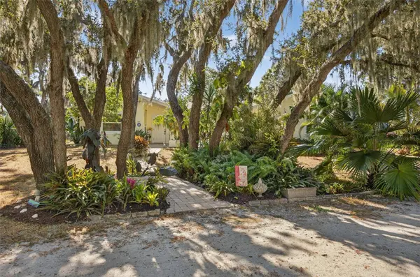 6570 OLD RANCH RD, Sarasota, FL 34241