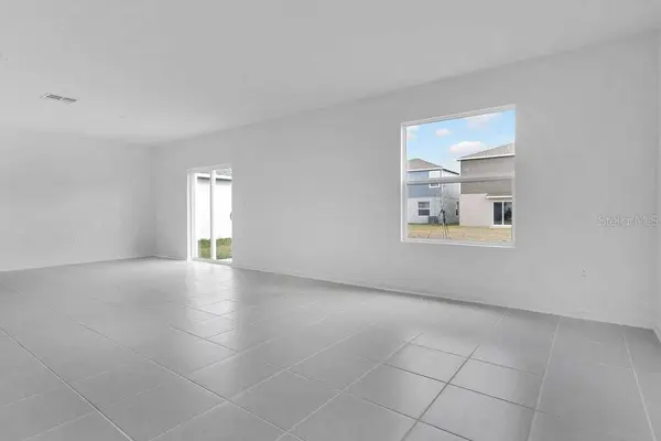 2228 CHRIS DR, Winter Haven, FL 33884