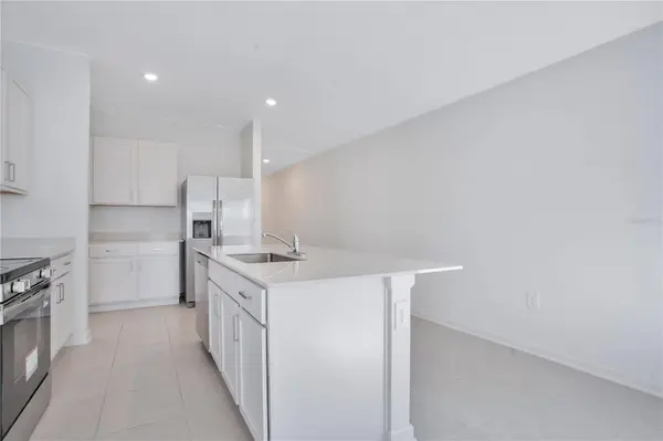 2235 CHRIS DR, Winter Haven, FL 33884