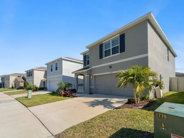5568 WANDERING WILLOW DR, Wesley Chapel, FL 33545