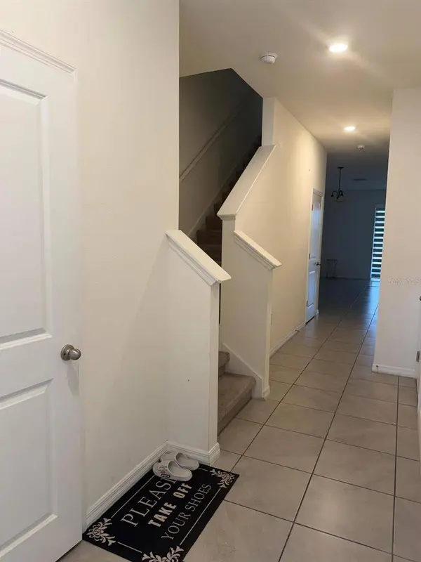 34272 REDWOOD DAWN LN, Wesley Chapel, FL 33543