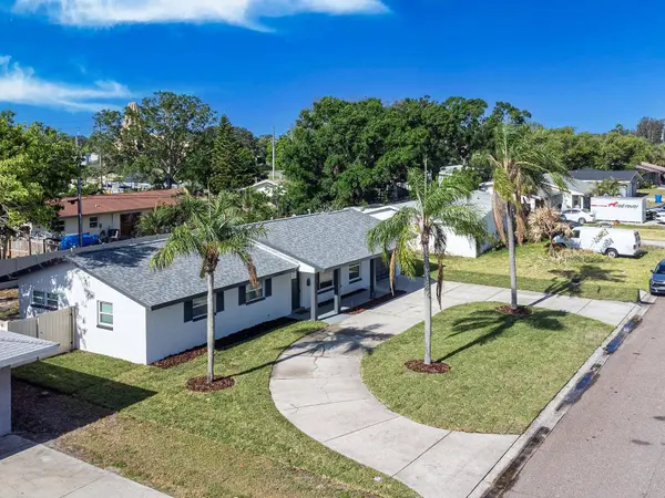 352 79TH AVE NE, St Petersburg, FL 33702