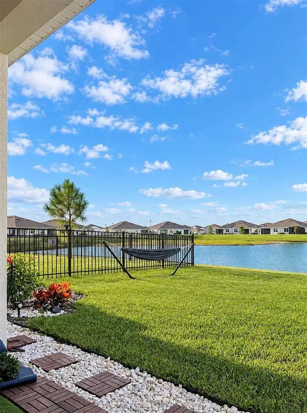 32697 RUSTIC RISE RD, San Antonio, FL 33576