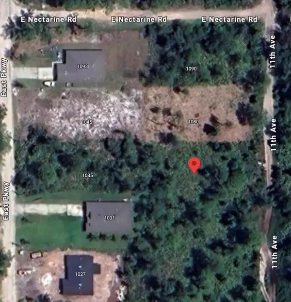 1070 11TH AVE, Deland, FL 32724