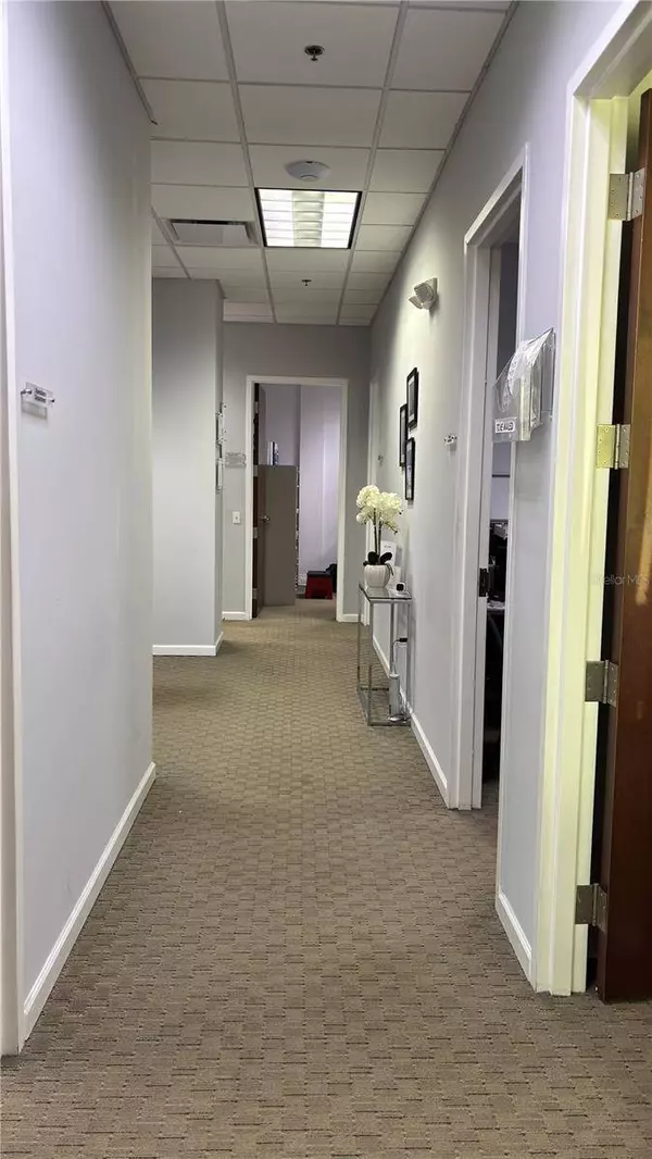 10967 LAKE UNDERHILL RD #112, Orlando, FL 32825