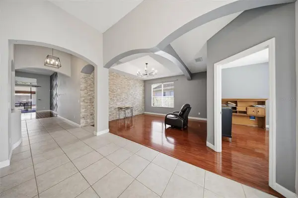 8455 DOVER VIEW LN, Orlando, FL 32829