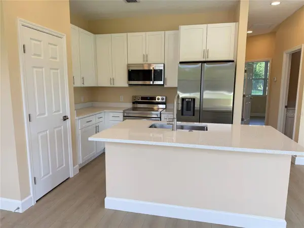 4661 HICKORY TREE RD, St Cloud, FL 34772