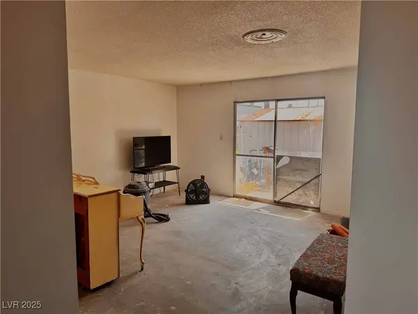 212 Hinkle ST, Las Vegas, NV 89107