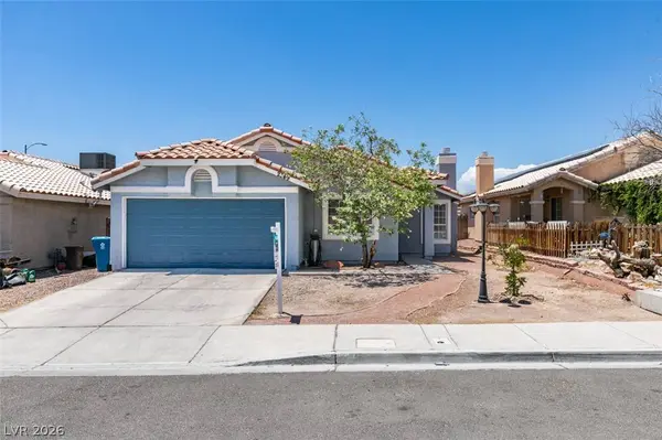 2349 Black Bush LN