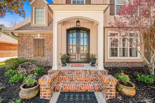 5837 Dahoon Dr, Pensacola, FL 32526