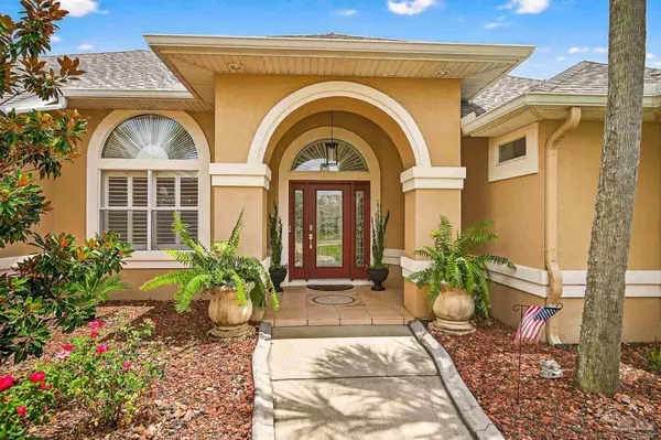 2103 Juno Cir, Pensacola, FL 32526