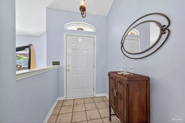 1756 Shellfish Dr, Navarre, FL 32566