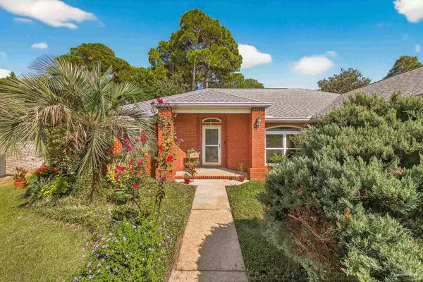 1756 Shellfish Dr, Navarre, FL 32566